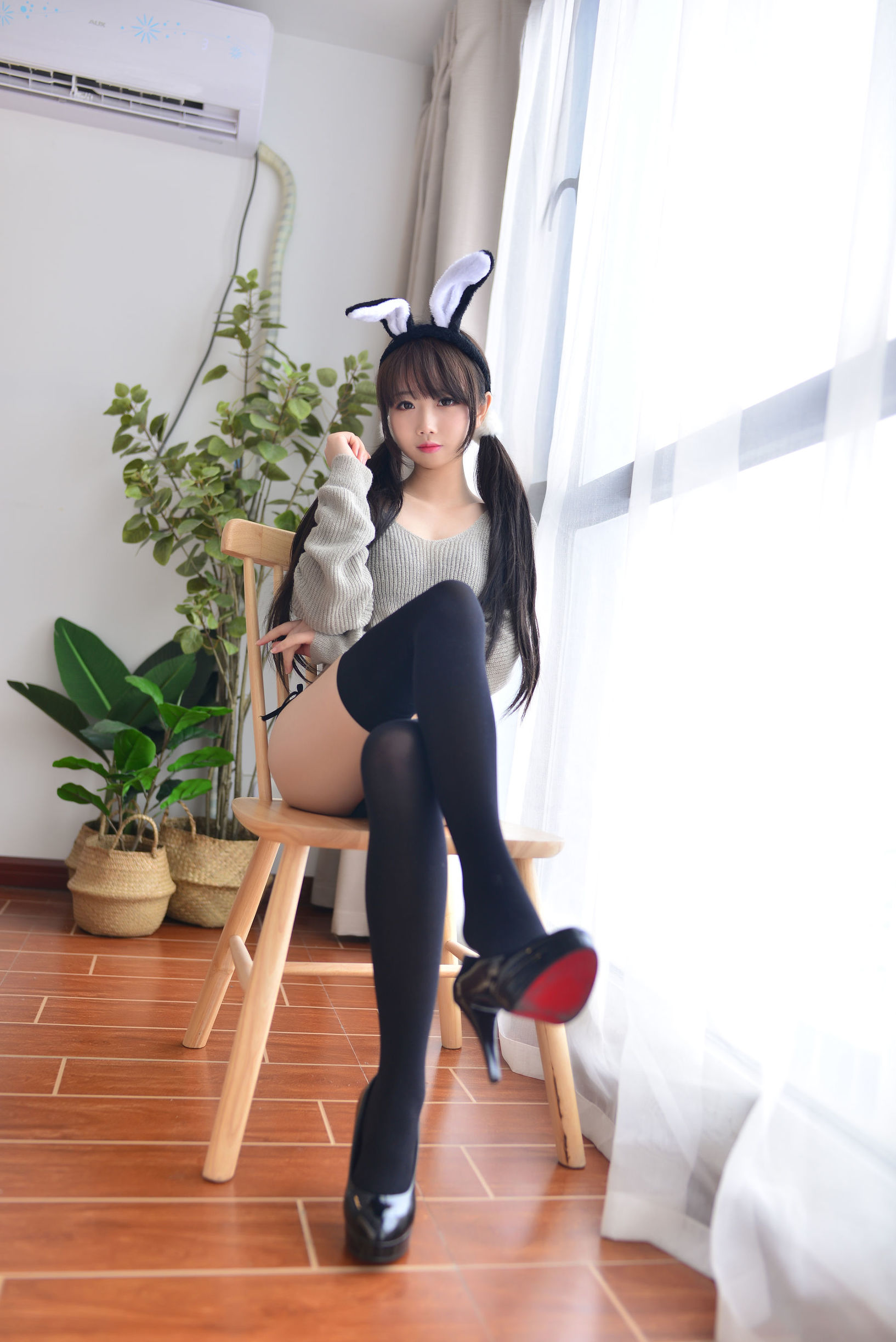 [Cosplay写真]Cos小姐姐雪琪灰兔兔插图4